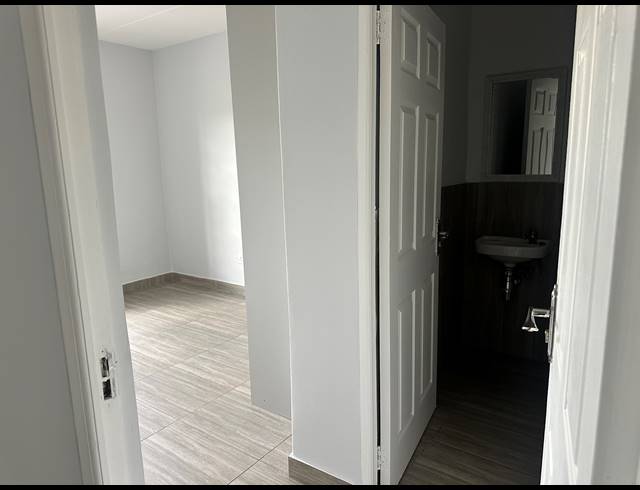2 BEDROOM APARTMENT FOR SALE IN PARKLANDS NORTH